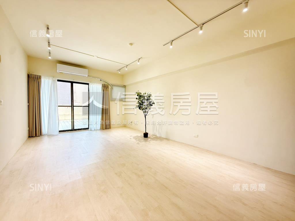 面公園捷運宅四房露臺戶房屋室內格局與周邊環境