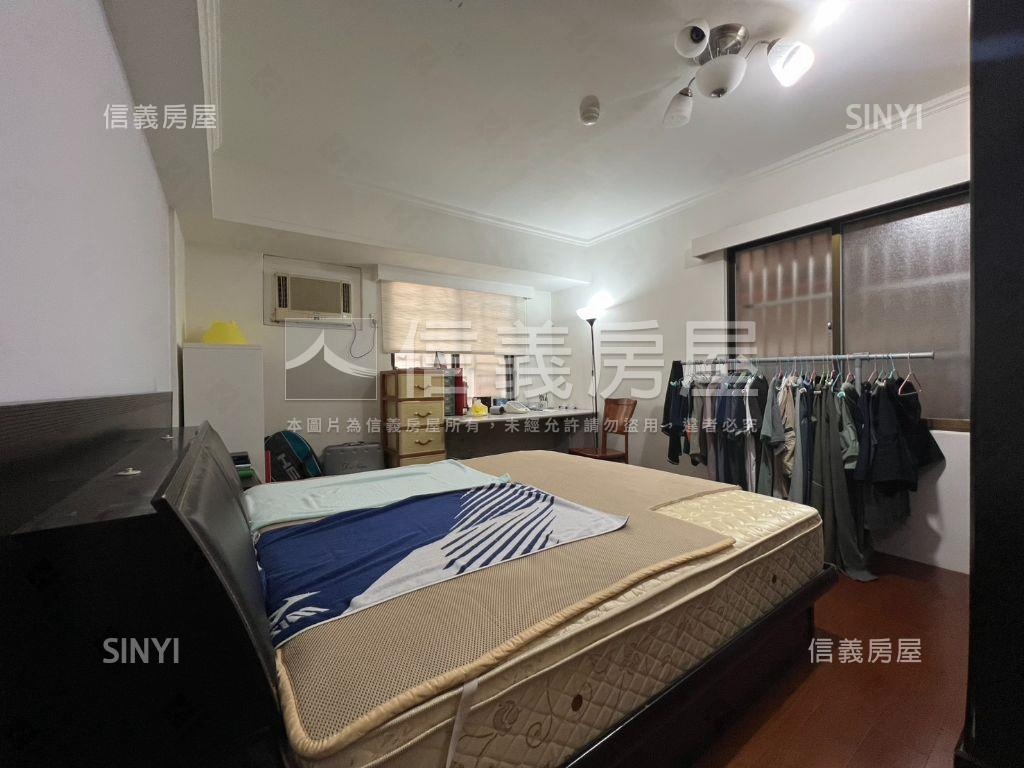 府中庭院車庫一樓房屋室內格局與周邊環境