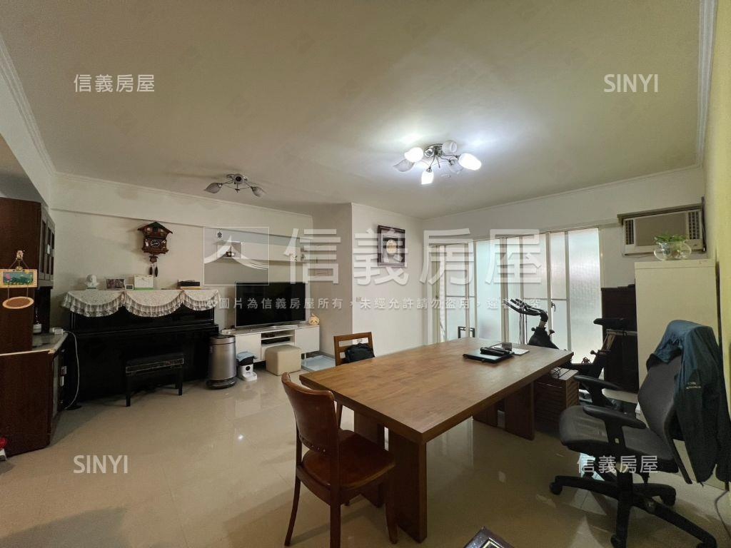 府中庭院車庫一樓房屋室內格局與周邊環境