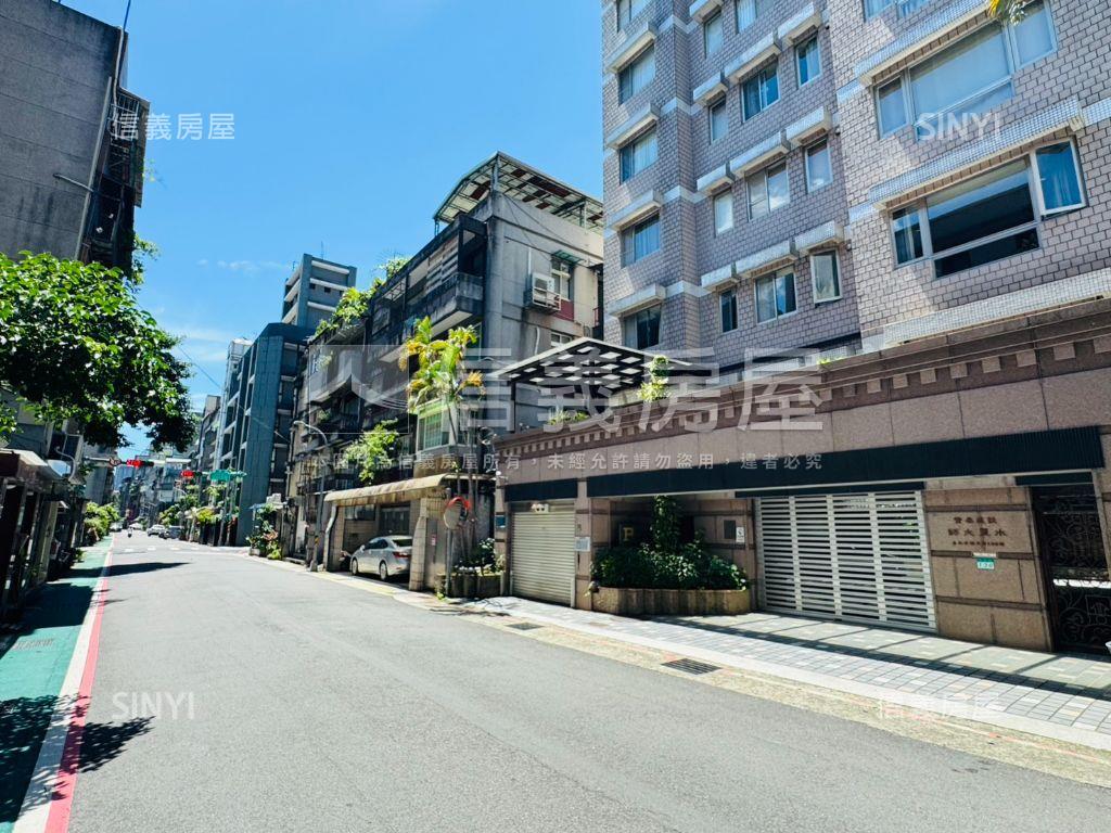 潮州街稀有車位房屋室內格局與周邊環境