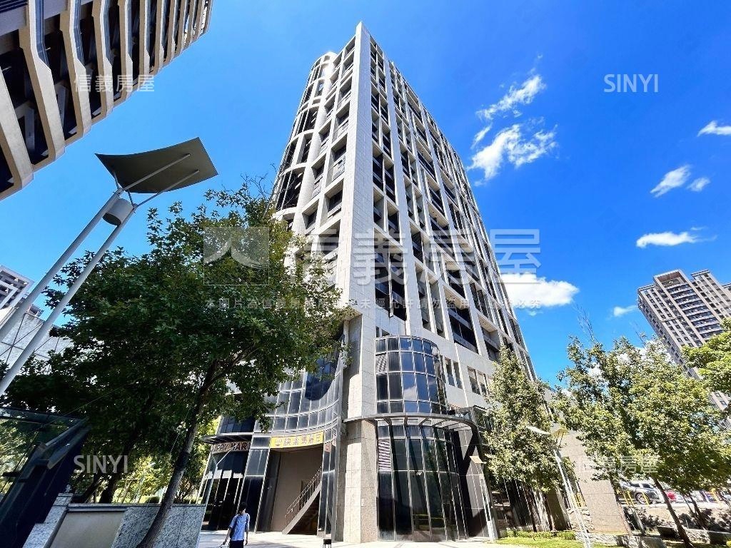 ＡＭＡＸ許自己不凡成就房屋室內格局與周邊環境