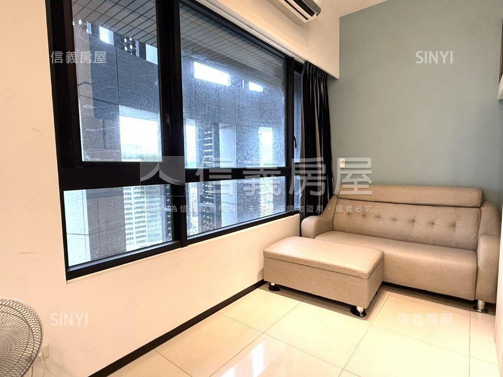 ＡＭＡＸ許自己不凡成就房屋室內格局與周邊環境