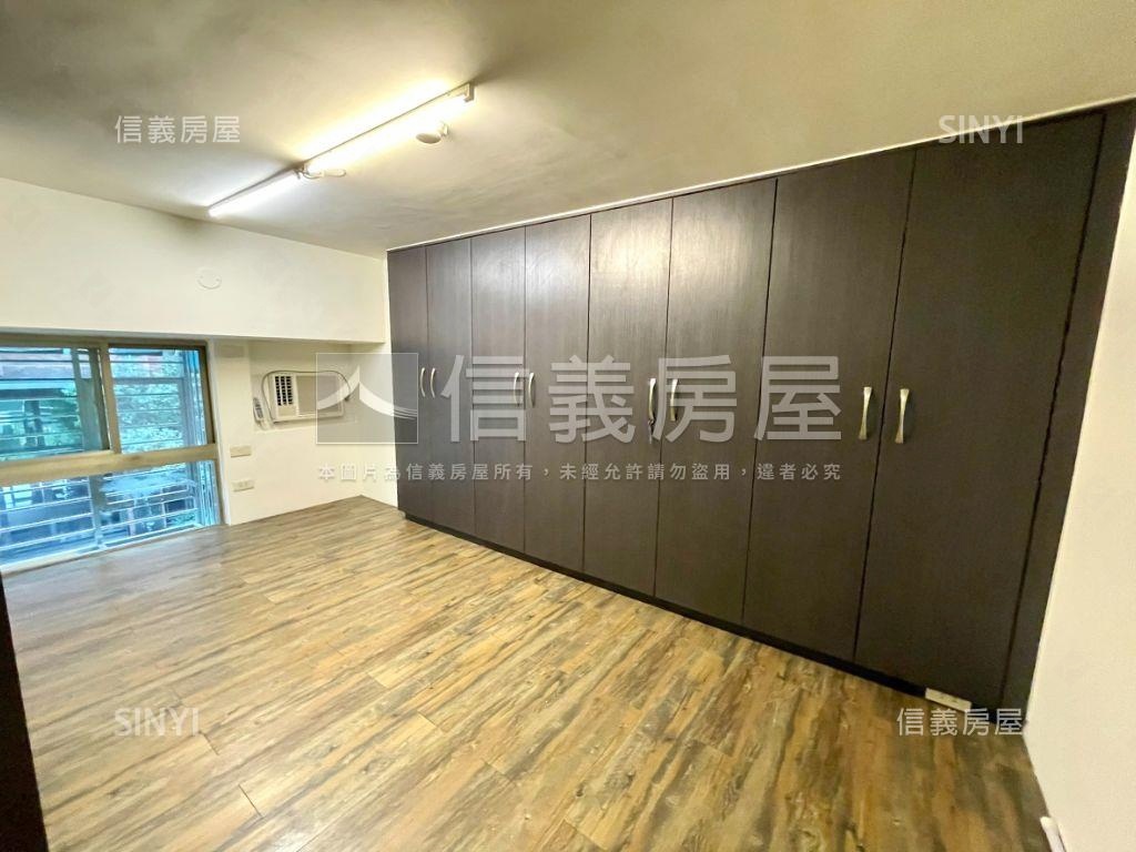 文普氣派挑高大空間房屋室內格局與周邊環境