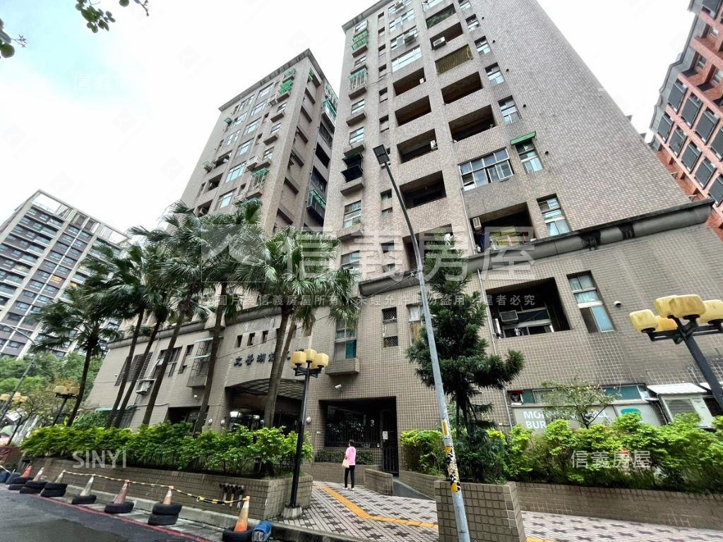 文普氣派挑高大空間房屋室內格局與周邊環境