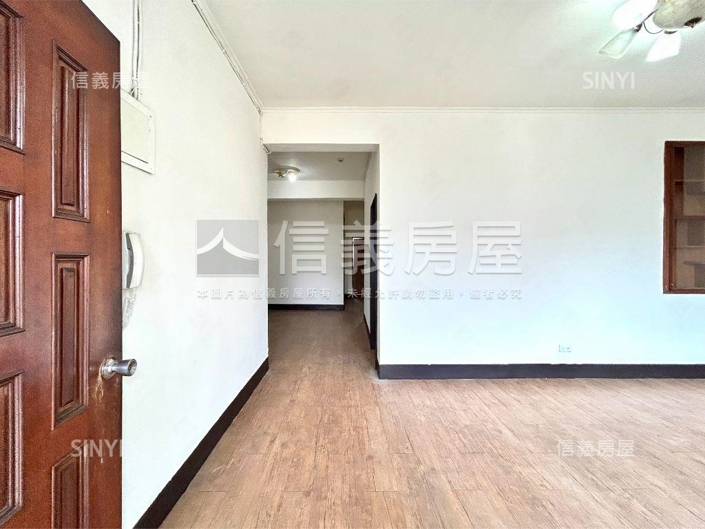 中正路頂加好棒棒房屋室內格局與周邊環境