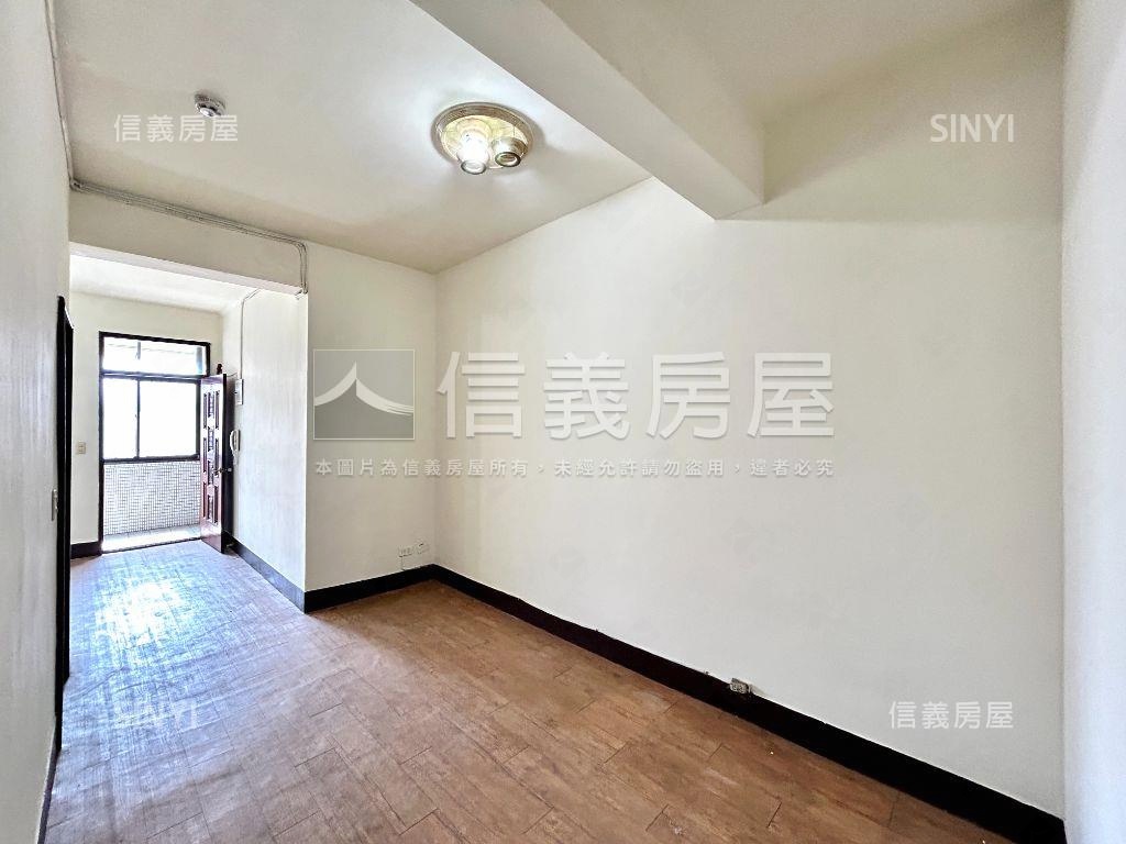 中正路頂加好棒棒房屋室內格局與周邊環境