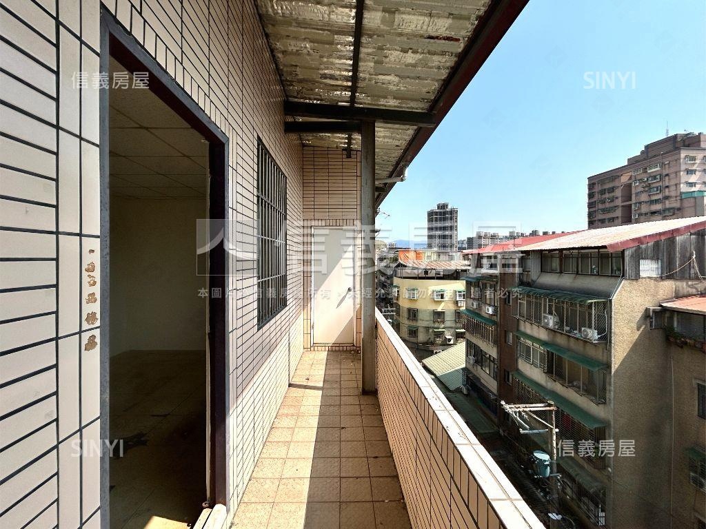 中正路頂加好棒棒房屋室內格局與周邊環境
