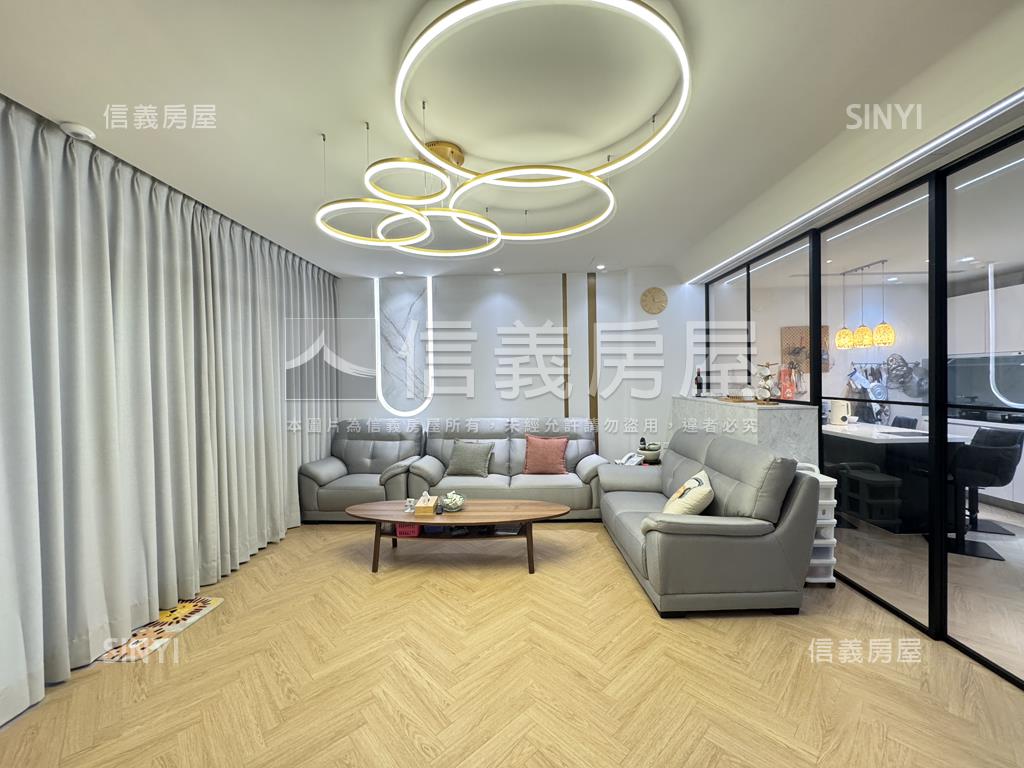 百萬美裝潢自有車庫透天房屋室內格局與周邊環境