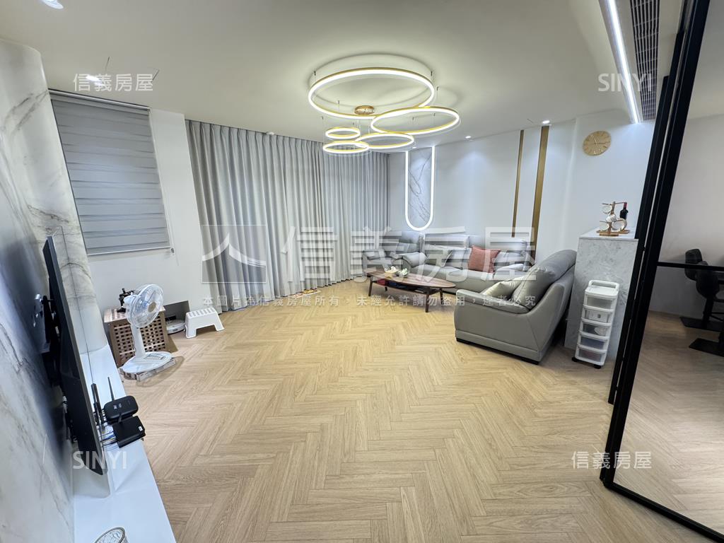 百萬美裝潢自有車庫透天房屋室內格局與周邊環境