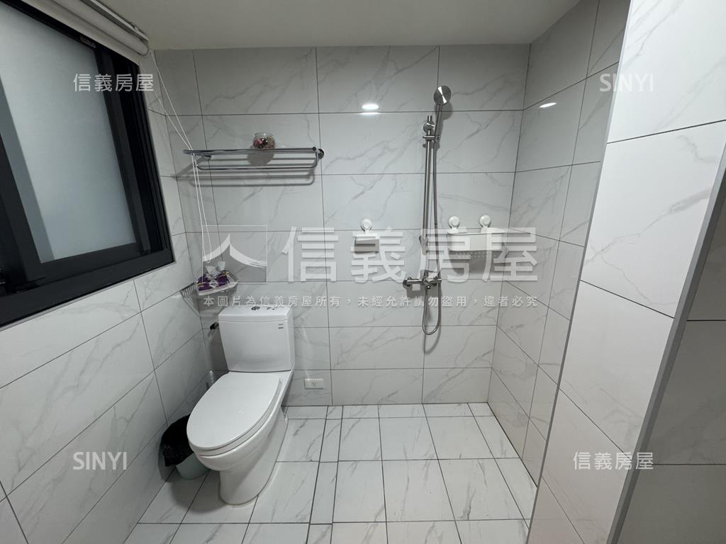 百萬美裝潢自有車庫透天房屋室內格局與周邊環境