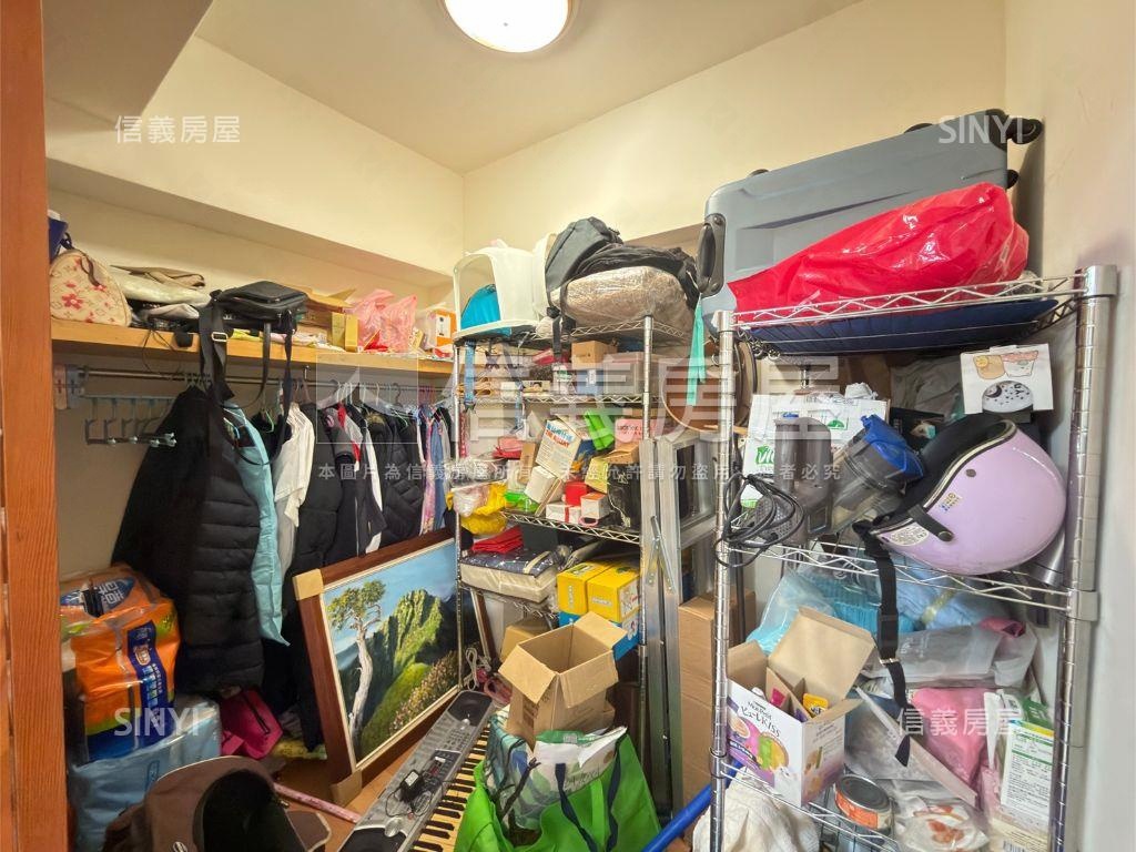 振興一街華廈美屋房屋室內格局與周邊環境