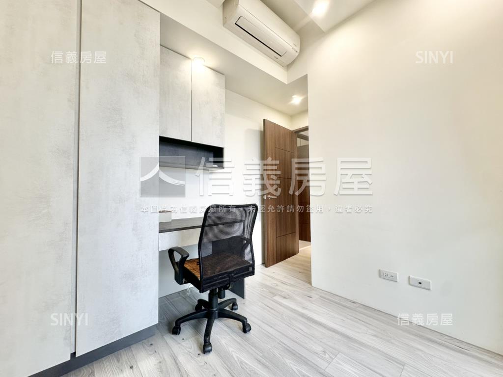 潤隆｜稀有格局雙陽台房屋室內格局與周邊環境