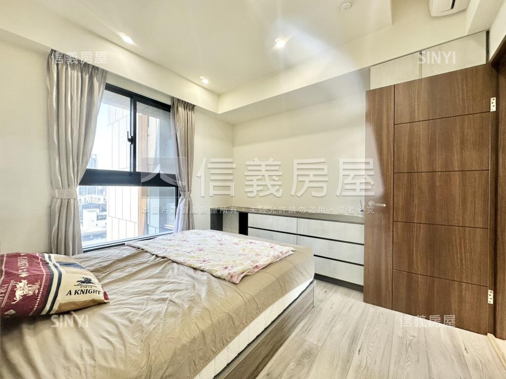 潤隆｜稀有格局雙陽台房屋室內格局與周邊環境