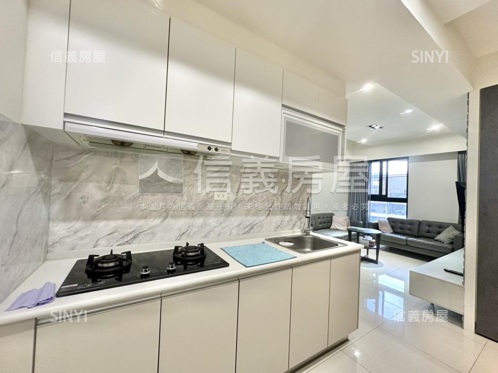 潤隆｜稀有格局雙陽台房屋室內格局與周邊環境