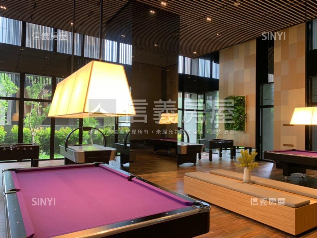 潤隆｜稀有格局雙陽台房屋室內格局與周邊環境