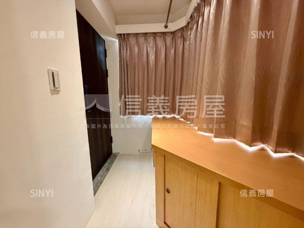 美術。由鉅。４房平面車位房屋室內格局與周邊環境