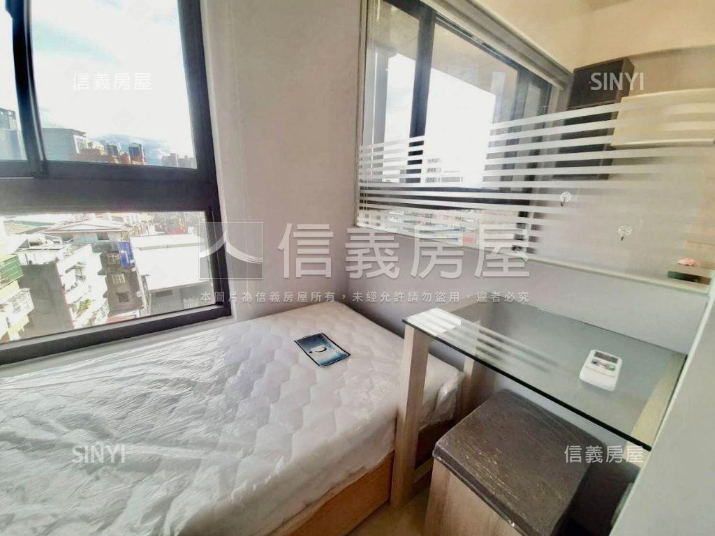 近板橋車站精華生活兩房房屋室內格局與周邊環境