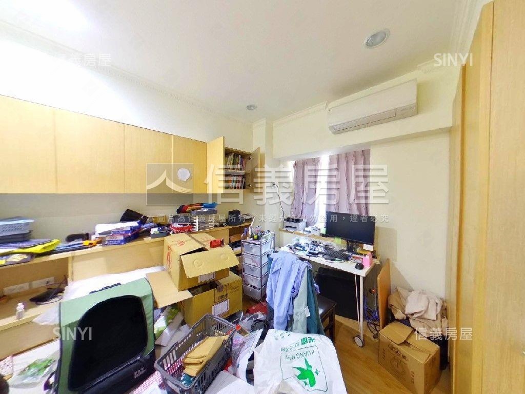 中國海電梯４房裝潢屋況房屋室內格局與周邊環境
