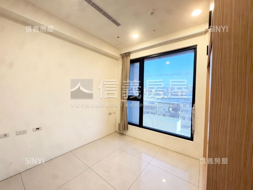 知森堂二房平面車位房屋室內格局與周邊環境