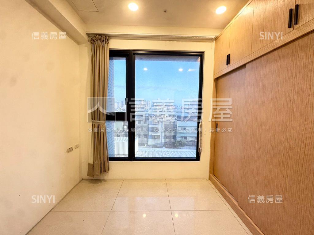 知森堂二房平面車位房屋室內格局與周邊環境