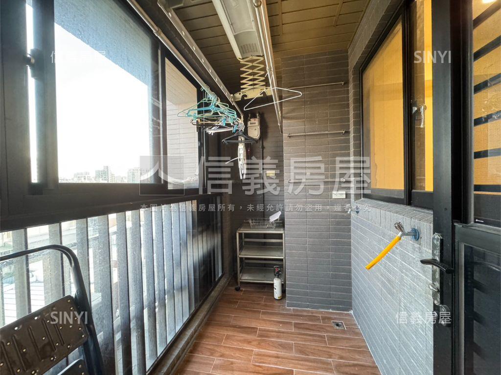 知森堂二房平面車位房屋室內格局與周邊環境