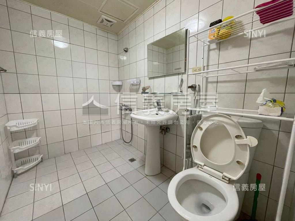 頂好文心視野採光四房房屋室內格局與周邊環境