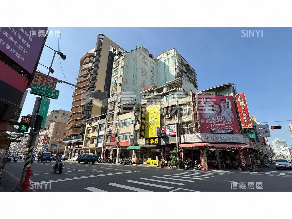 近火車站低總價陽台套房房屋室內格局與周邊環境