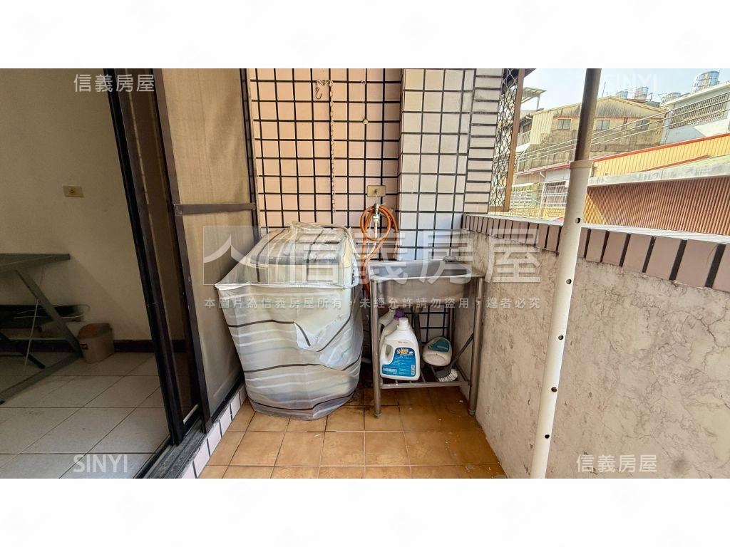 逢甲大學芳鄰美居房屋室內格局與周邊環境