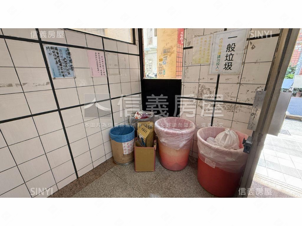 逢甲大學芳鄰美居房屋室內格局與周邊環境