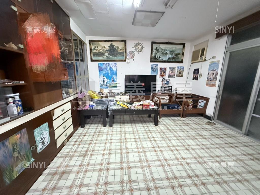 景華公園免爬梯公寓一樓房屋室內格局與周邊環境