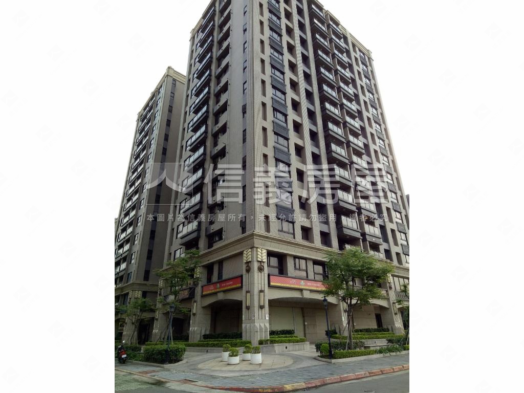日月星辰金店面房屋室內格局與周邊環境