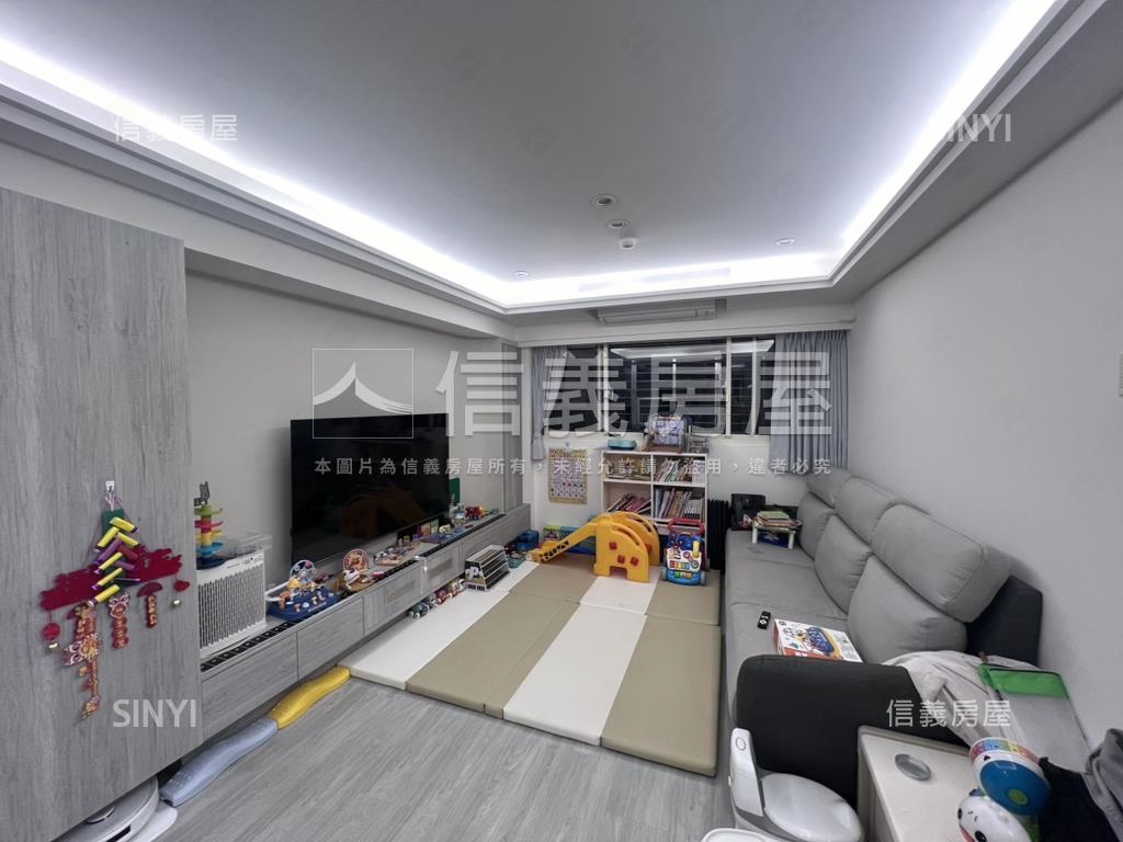 園中園美妝兩房房屋室內格局與周邊環境