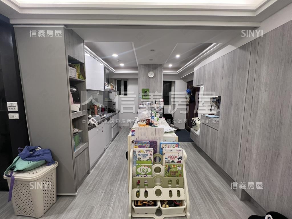 園中園美妝兩房房屋室內格局與周邊環境