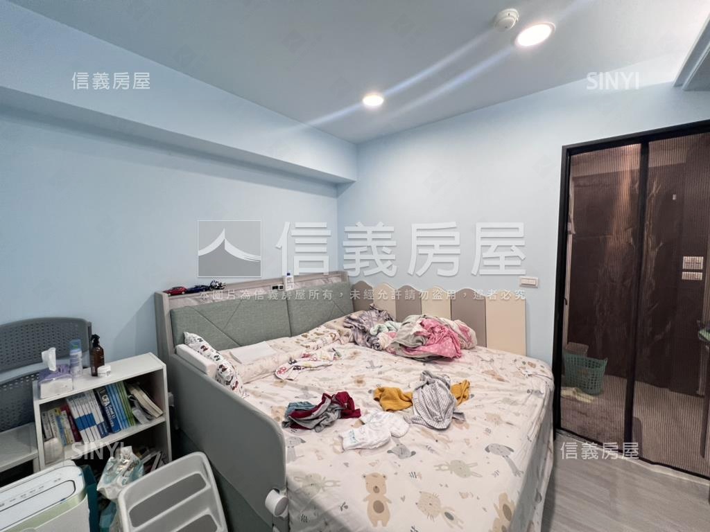 園中園美妝兩房房屋室內格局與周邊環境