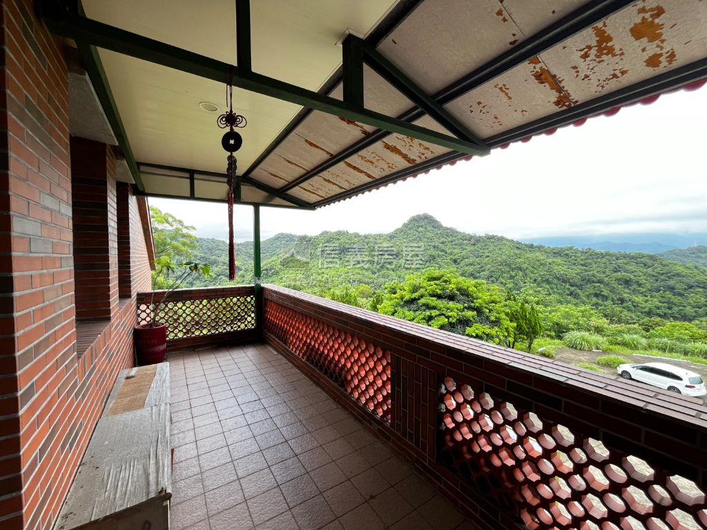 友蚋農舍＋３６００坪土地房屋室內格局與周邊環境