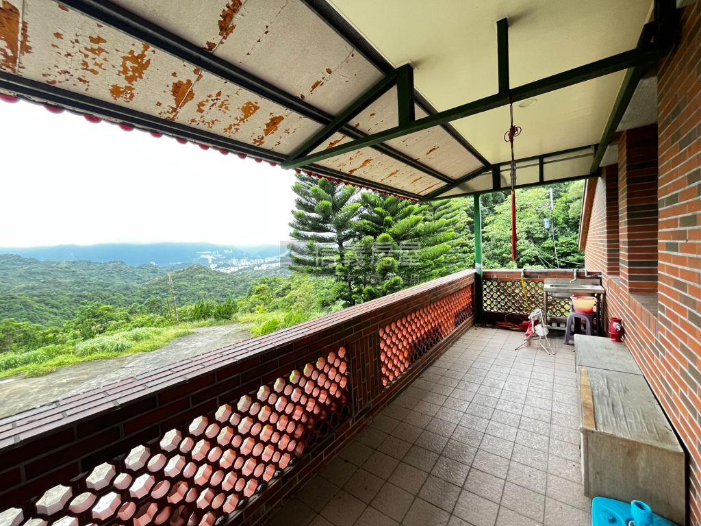 友蚋農舍＋３６００坪土地房屋室內格局與周邊環境