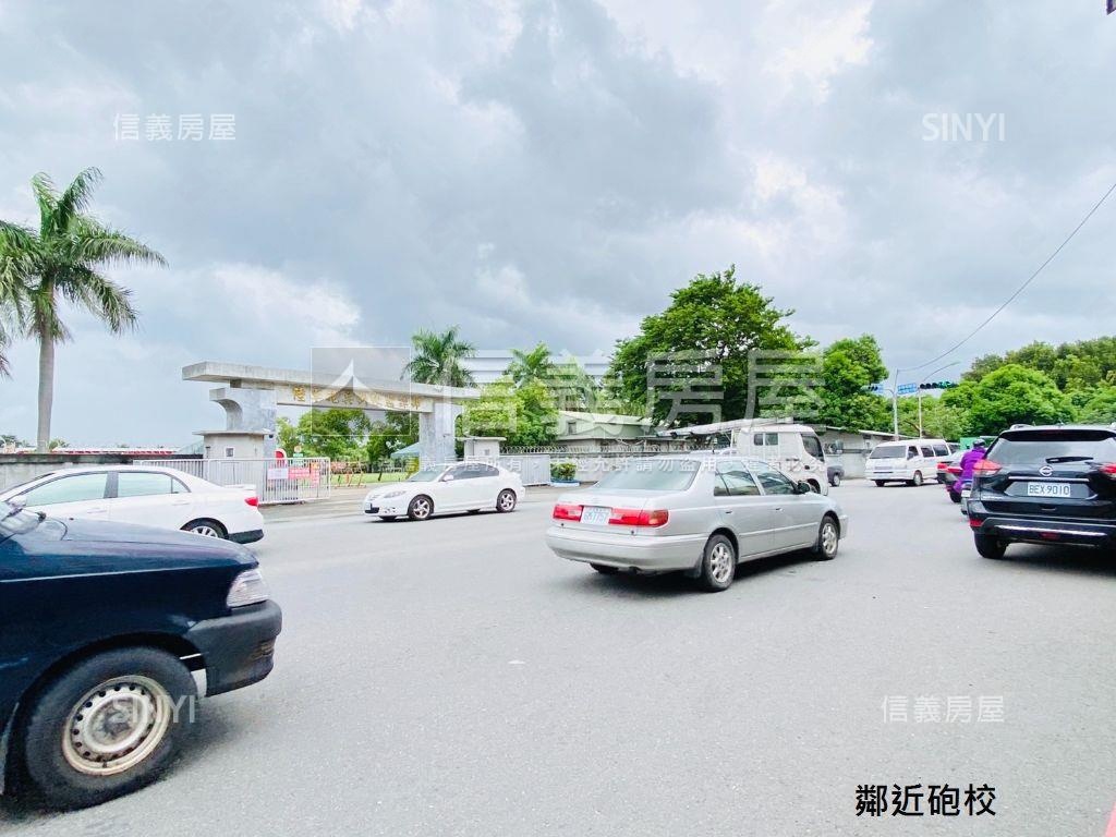 近東橋連鎖超商角窗店面房屋室內格局與周邊環境