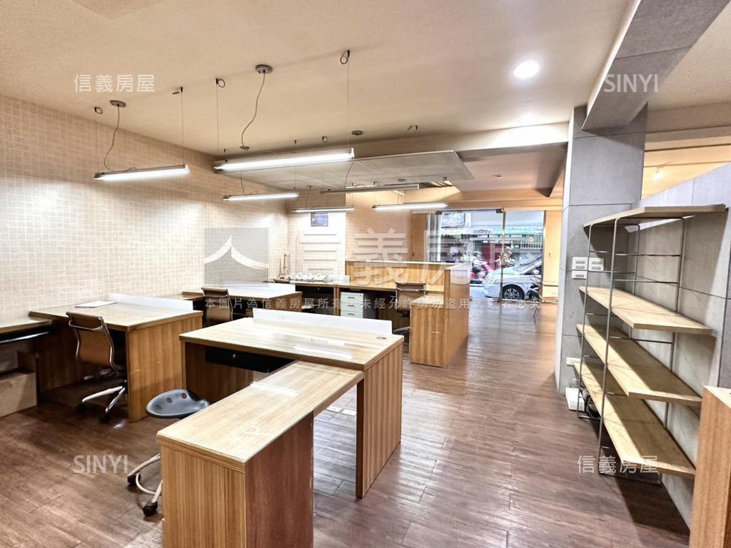 全家旁店辦一樓房屋室內格局與周邊環境