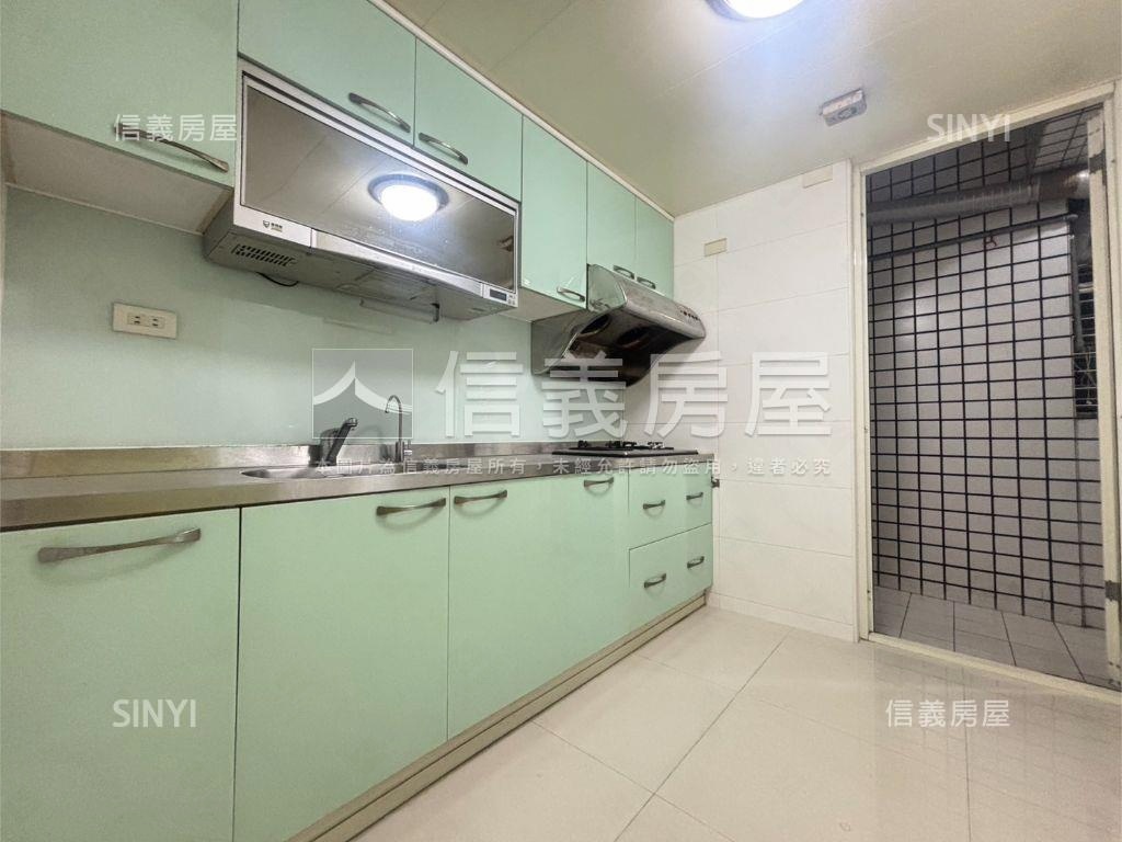 春風得意金城華廈三房房屋室內格局與周邊環境