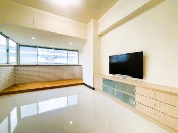 春風得意金城華廈三房