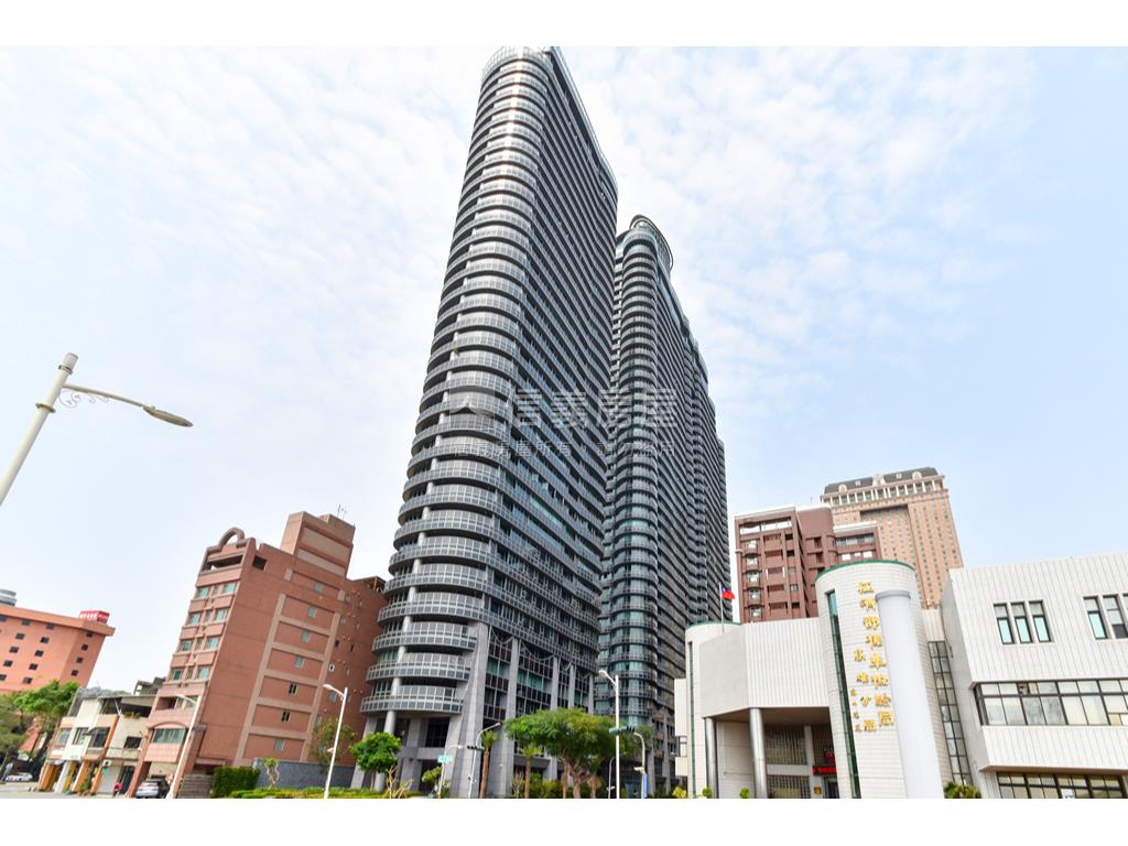 國硯Ａ棟絕美海景二十九樓房屋室內格局與周邊環境