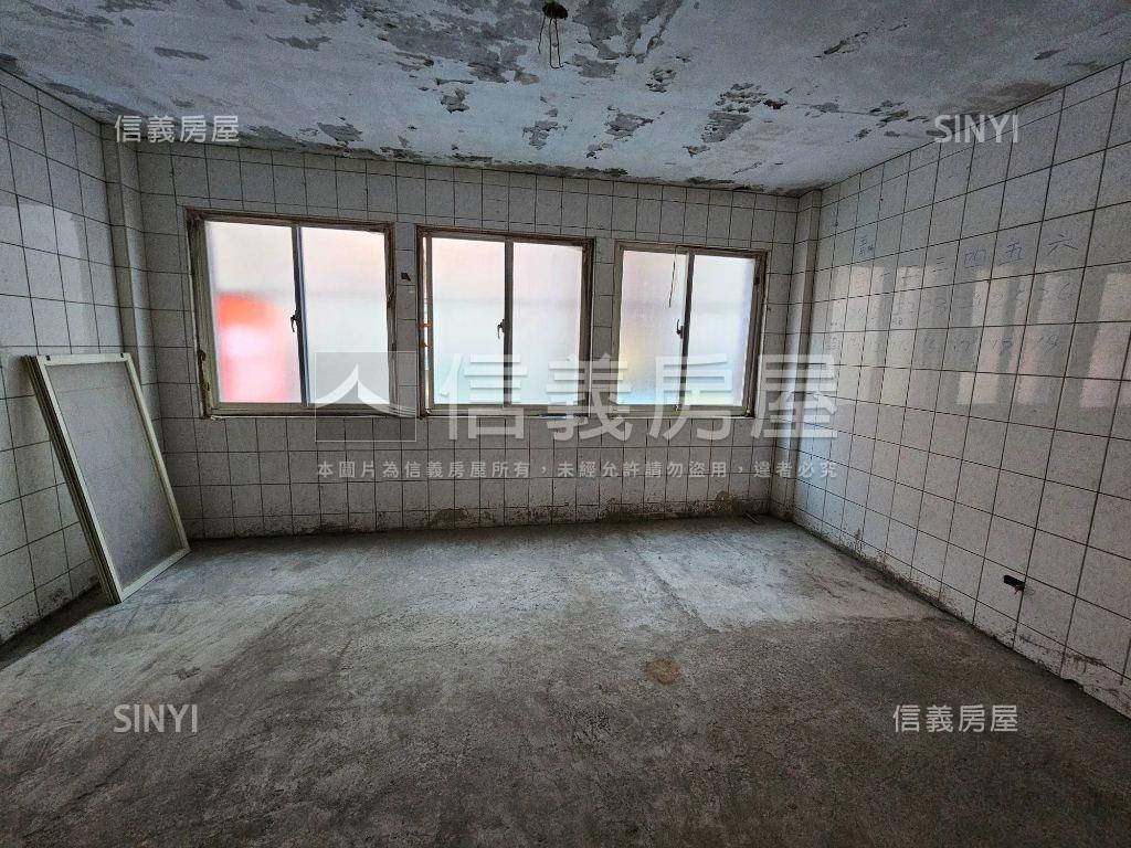 樟樹寬敞二樓公寓房屋室內格局與周邊環境