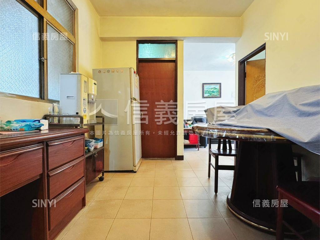 幸福三樓美寓房屋室內格局與周邊環境