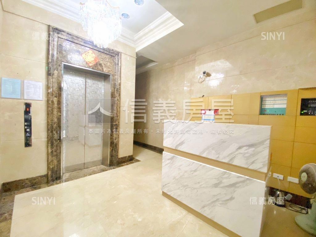 中山捷運☆方正三房車位房屋室內格局與周邊環境