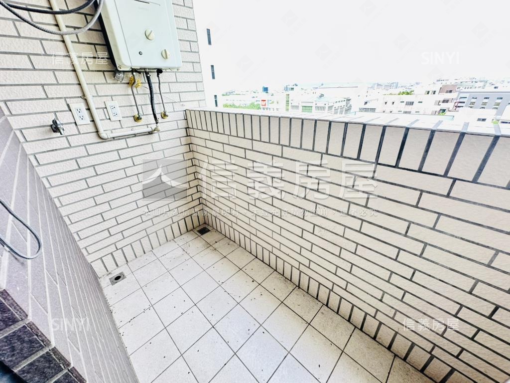 茂美洋朝南視野兩房平車位房屋室內格局與周邊環境