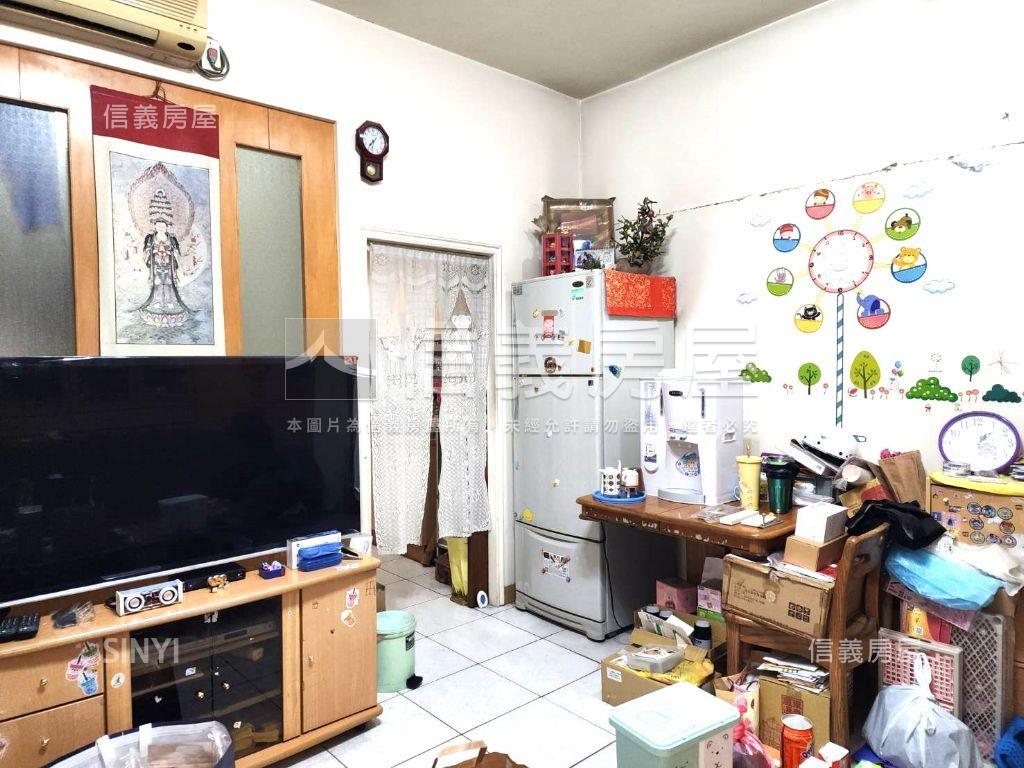 捷運電梯如意大兩房房屋室內格局與周邊環境