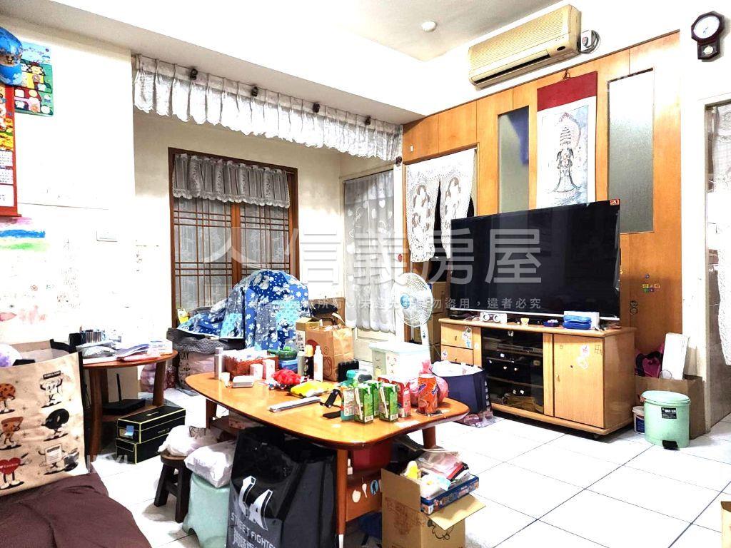 捷運電梯如意大兩房房屋室內格局與周邊環境