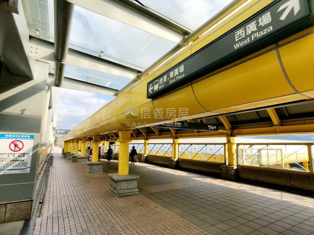 專任．新店河景四房房屋室內格局與周邊環境