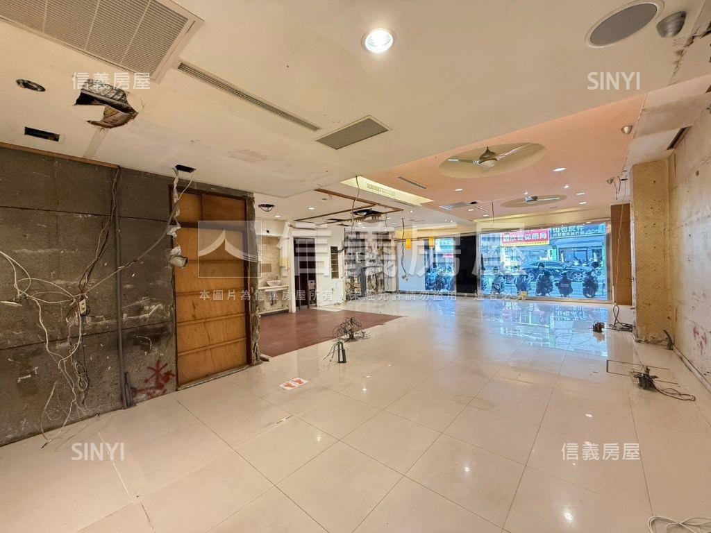 永華路★寬約８米８霸氣店房屋室內格局與周邊環境