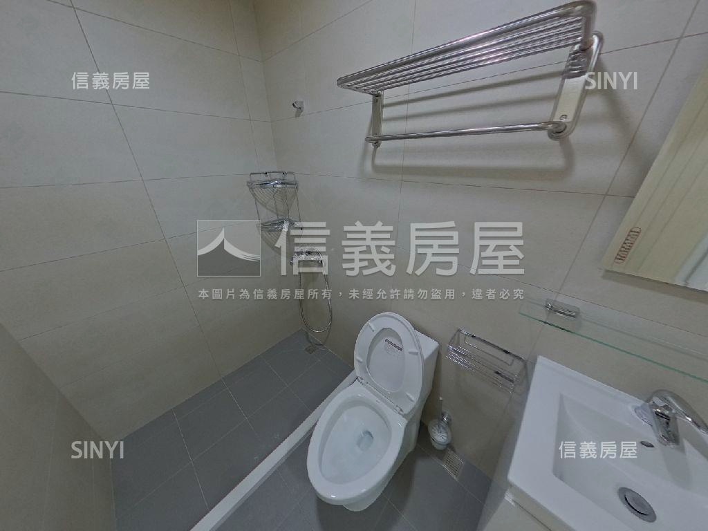 仁愛公園美裝三樓房屋室內格局與周邊環境